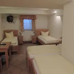 Hotell Hotel-gasthof Eberherr 3*