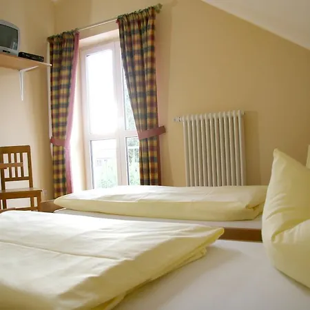 Hotel-gasthof Eberherr فندق 3*